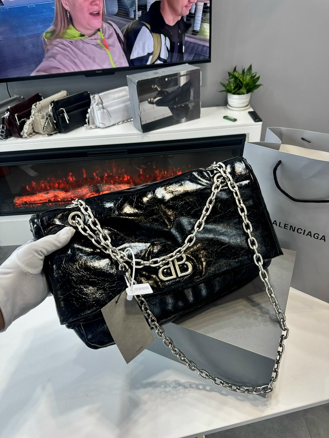 сумка balenciaga,сумка женская balenciaga,сумка,баленсиага сумка,сумка женская