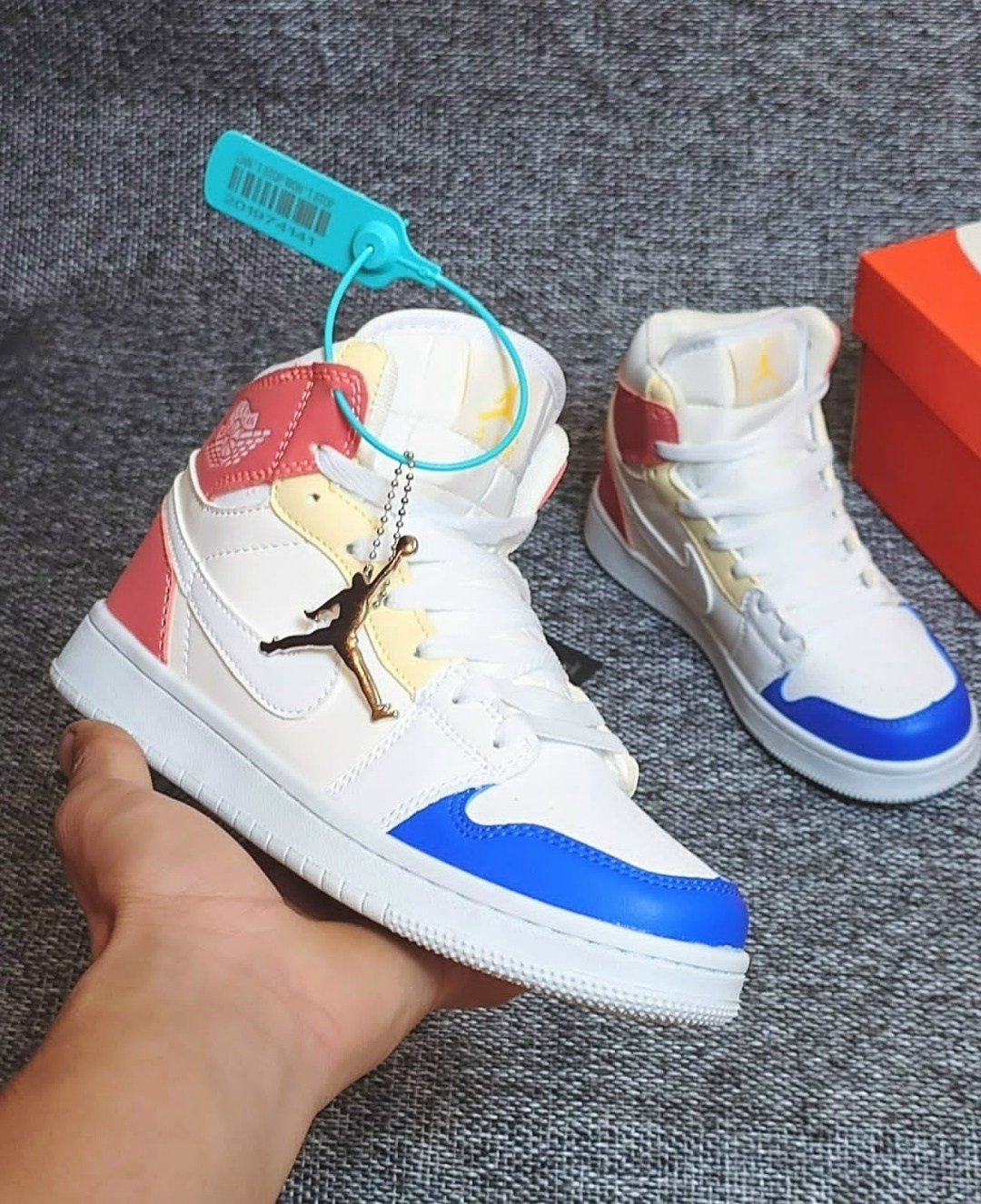 кроссовки,nike air jordan 1 mid to my first coach,nike air jordan 1 mid,jordan 1 mid to my first coach,кроссовки женскиe