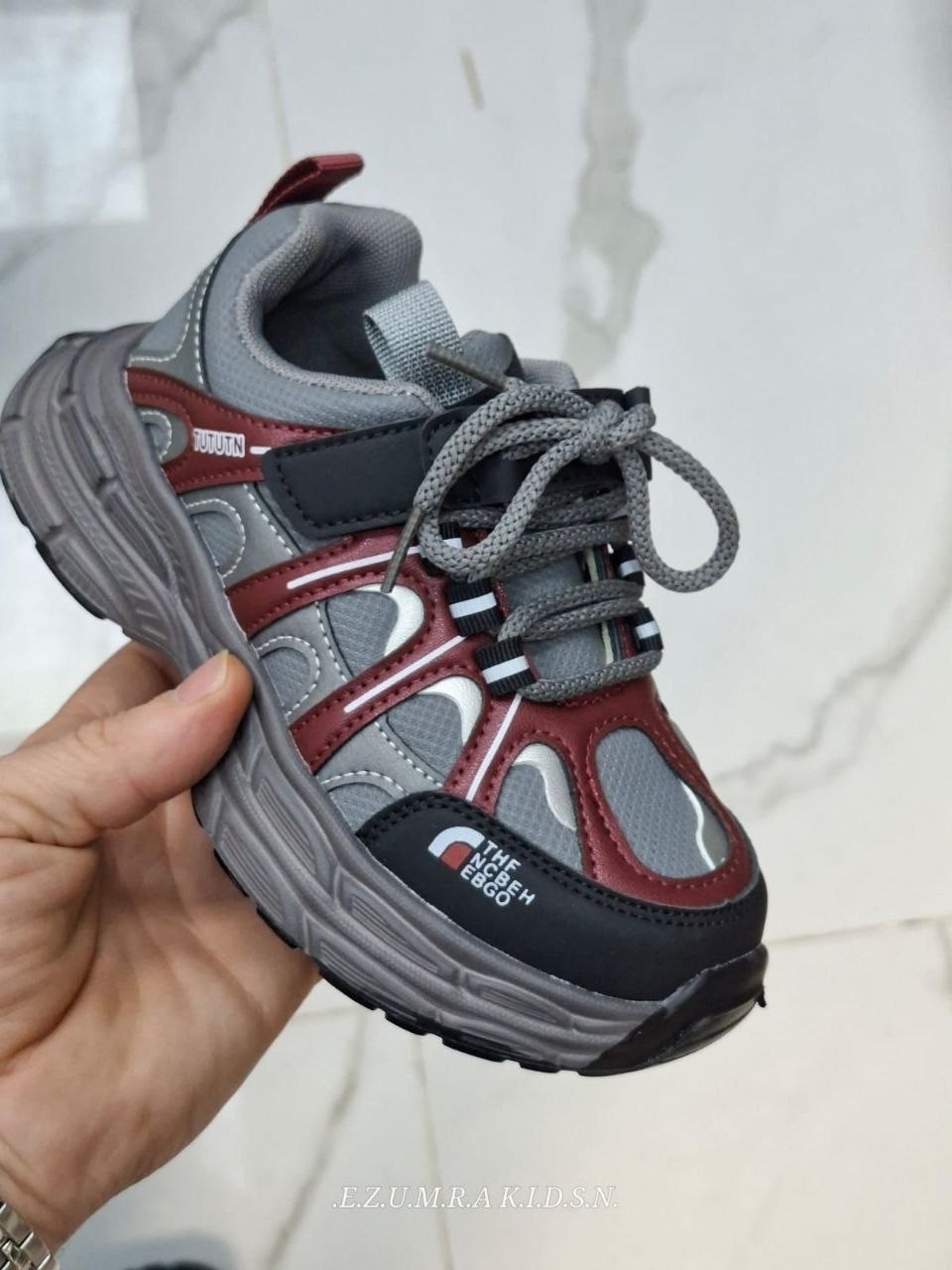 кроссовки,детские кроссовки,кроссовки подростковые,кроссовки для детей,кроссовки для малыша