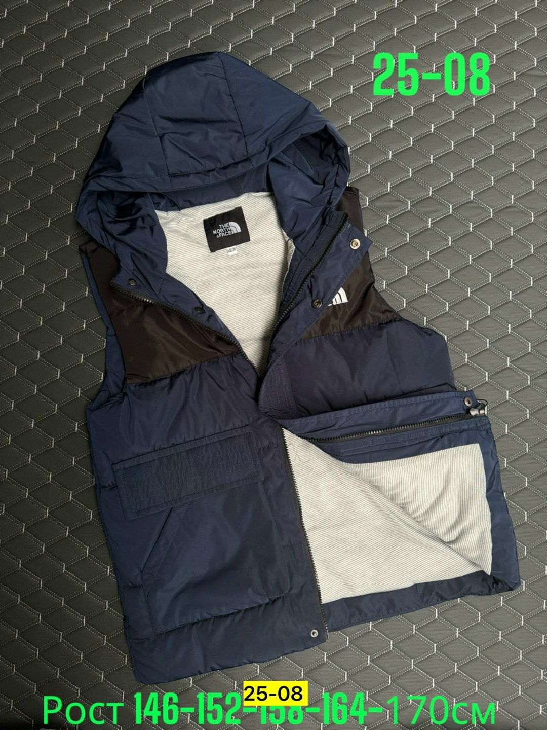 демисезонная жилетка,жилет детский,жилетка безрукавка,жилетка детская,жилетка