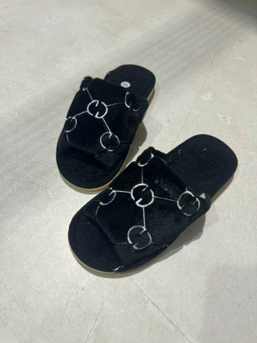 тапочки модные,,тапочки домашние женские,домашние тапочки,тапочки женские