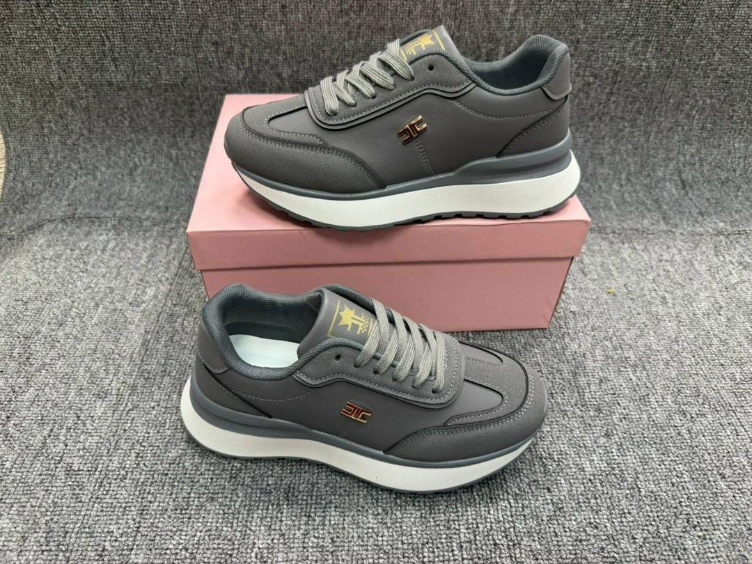 кроссовки женскиe,,женская ,балдинини ,стильные кроссовки