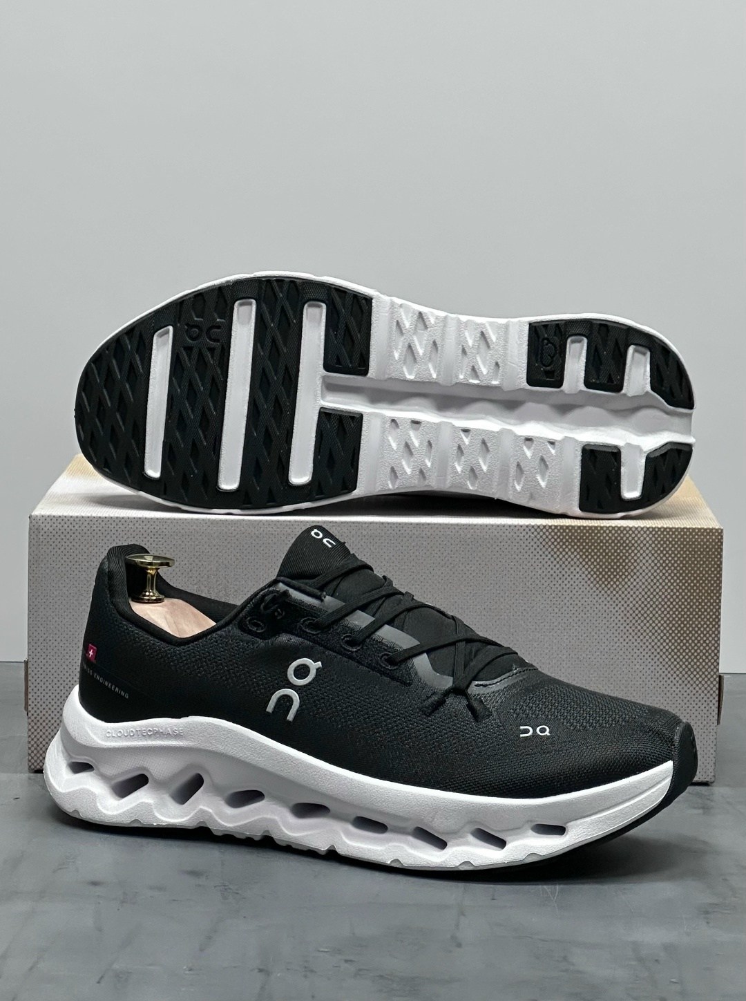 ,мужские кроссовки,кроссовки on,черные кроссовки,кроссовки женскиe
