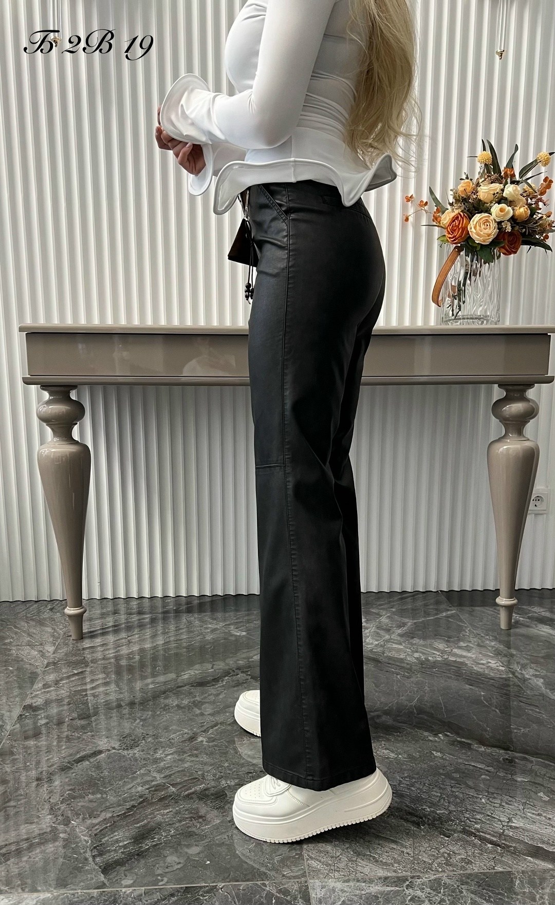 женская кофта,штаны кожаные,кожаные брюки,женские брюки,женские кожаные брюки