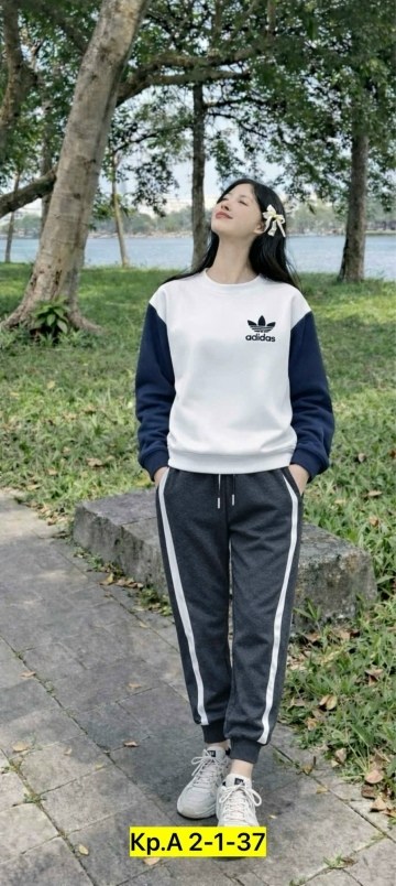 свитшот адидас,adidas original,толстовка adidas,свитшот adidas sportswear printed sweatshirt,толстовки спортивные