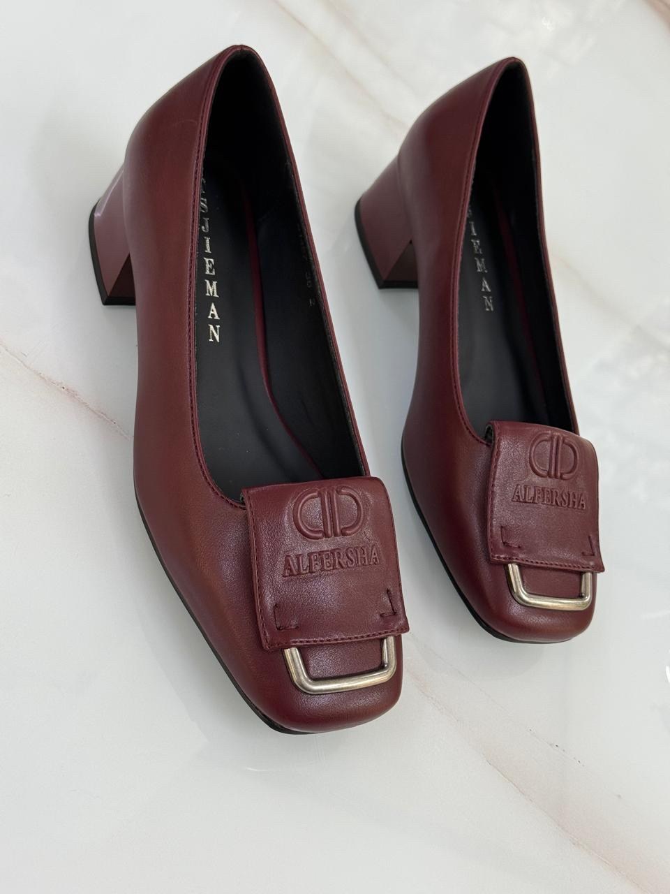 ,женские туфли на низком каблуке,туфли бордовые женские,туфли женские,женские туфли лодочки