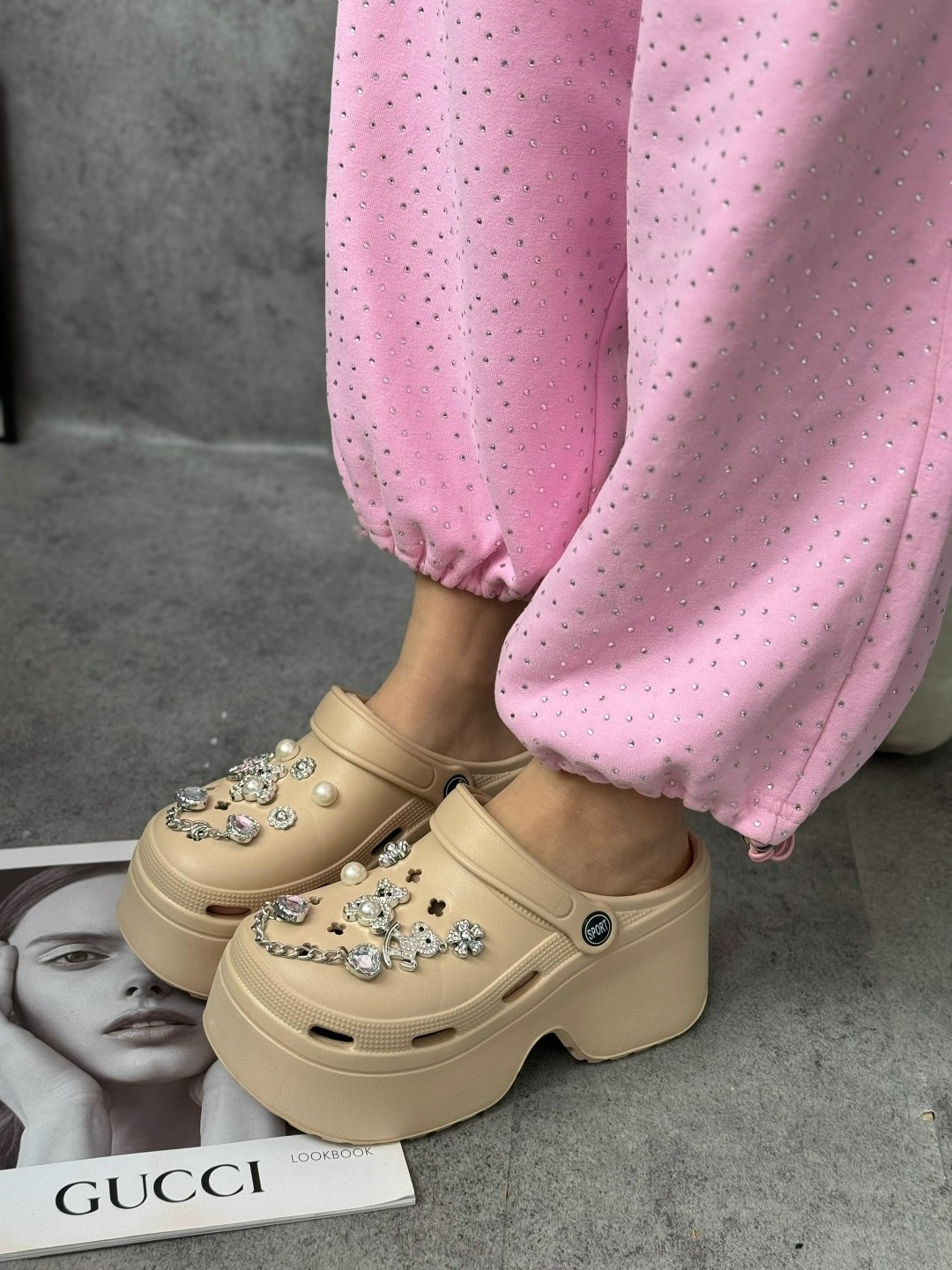 ,модные кроксы,сандалии женские на платформе,модные сандалии,платформа