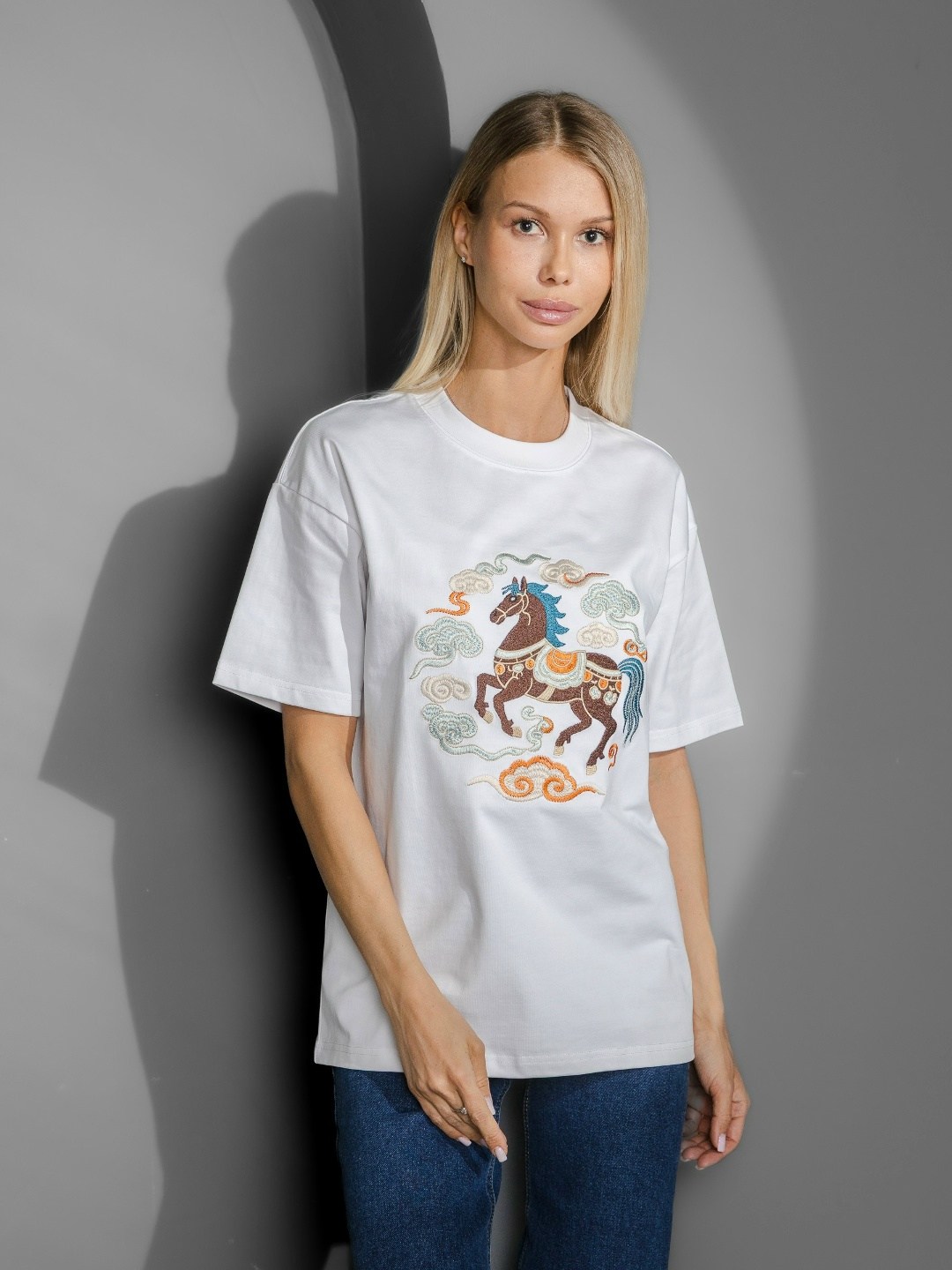 футболки женская оверсайз,футболки женская,футболки белые,футболка оверсайз с,оверсайз футболка белая