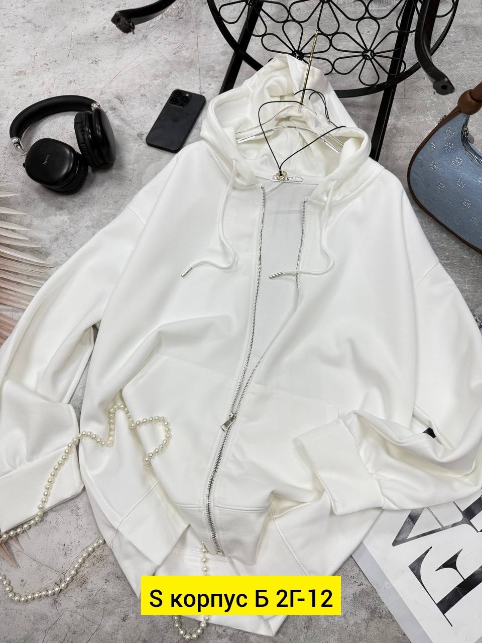 худи женская оверсайз,женская кофта,кофта на молнии женская,женская толстовка,стильная толстовка с капюшоном