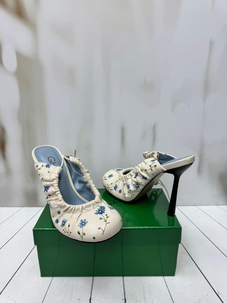 ,туфли гуччи с открытой пяткой,туфли стильные,женская ,туфли