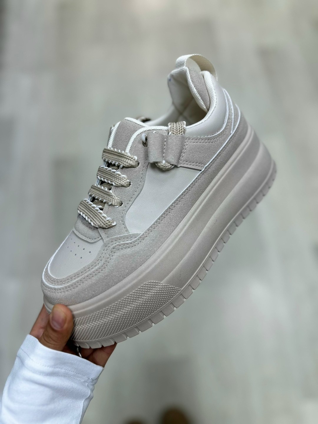 ,кроссовки женские,кроссовки женские черные,кроссовки черные, женская