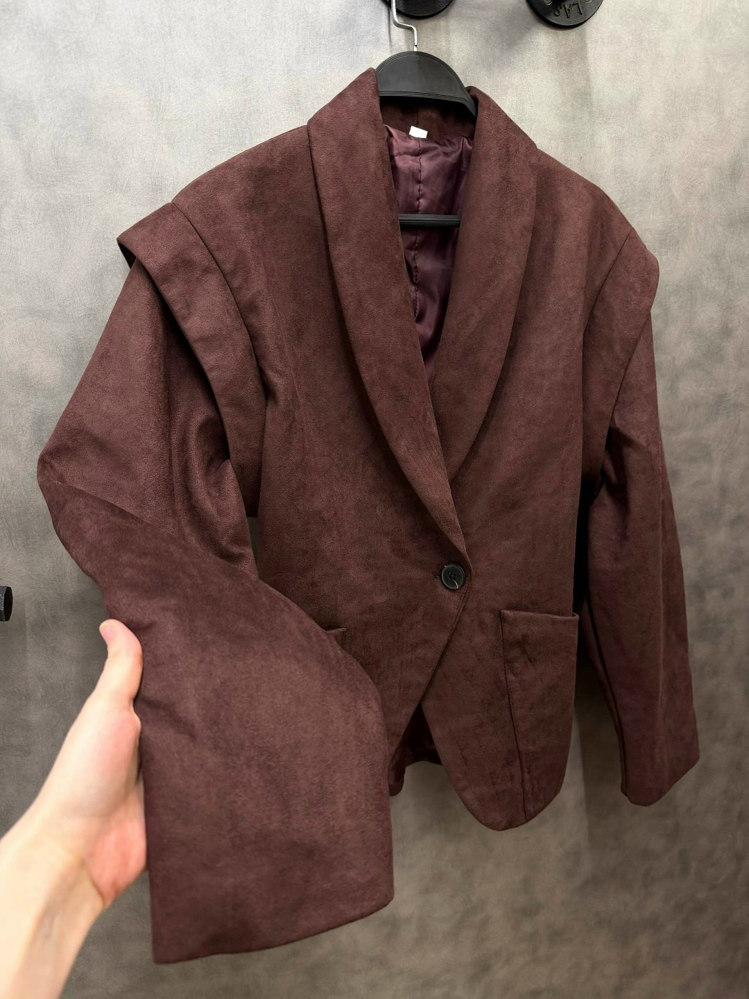 замшевая куртка женская,замшевая куртка,женская замшевая куртка retro,куртка косуха замшевая коричневая с поясом tadari,пиджак замшевый slavalook коричневый