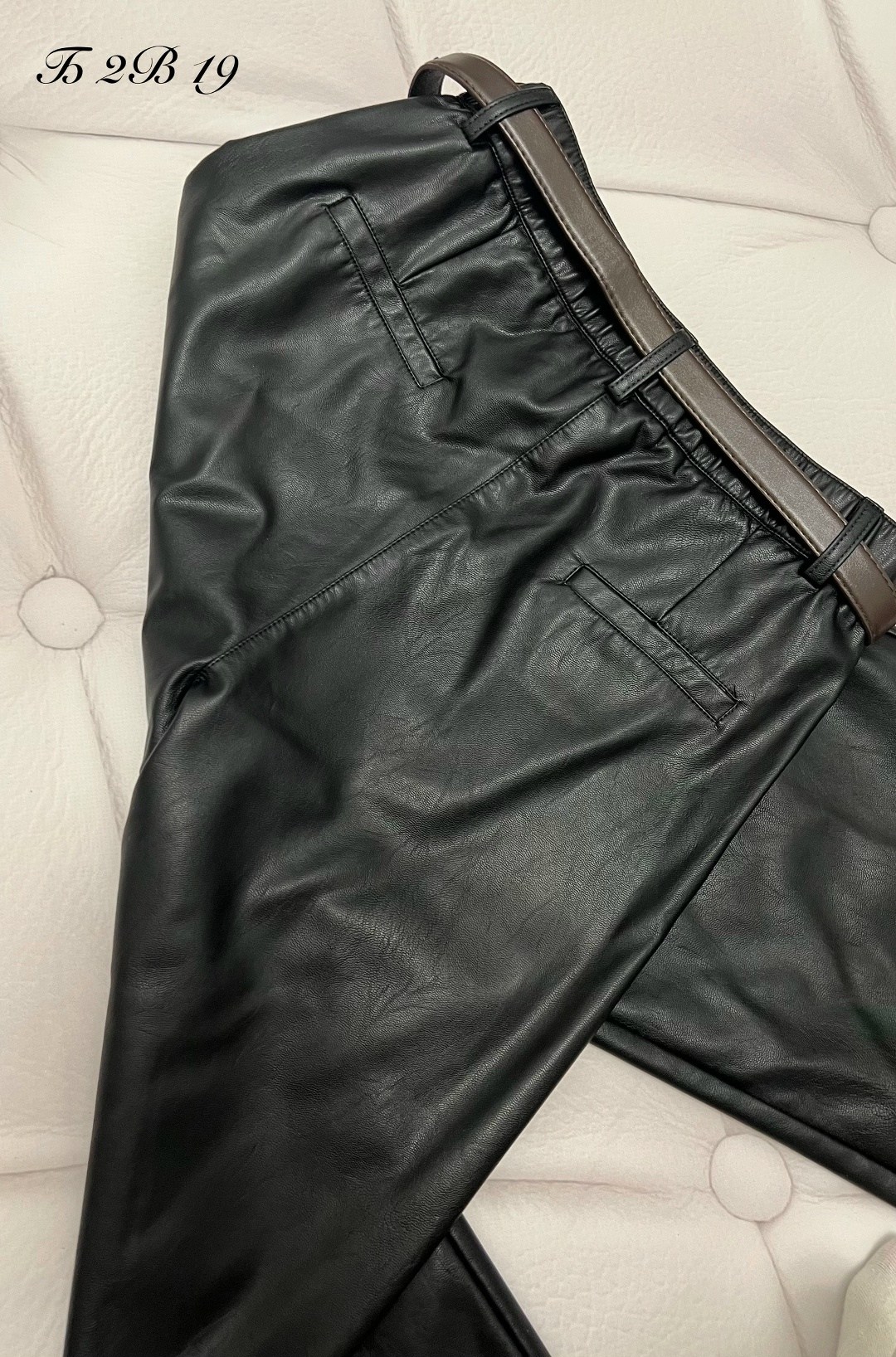 женские брюки из экокожи,кожаные штаны,стильные женские брюки из экокожи,брюки из экокожи,брюки из эко кожи