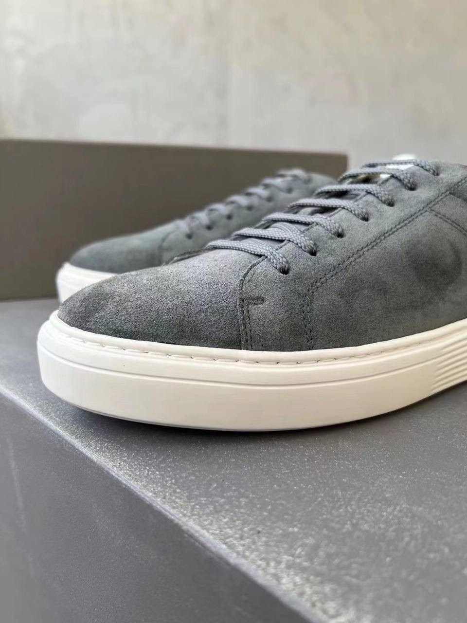 brunello cucinelli кроссовки мужские,мужские кеды brunello cucinelli pl-48956,кеды brunello серые замшевые,мужские кеды brunello cucinelli из коричневого вельвета в стиле casual,brunello cucinelli кед