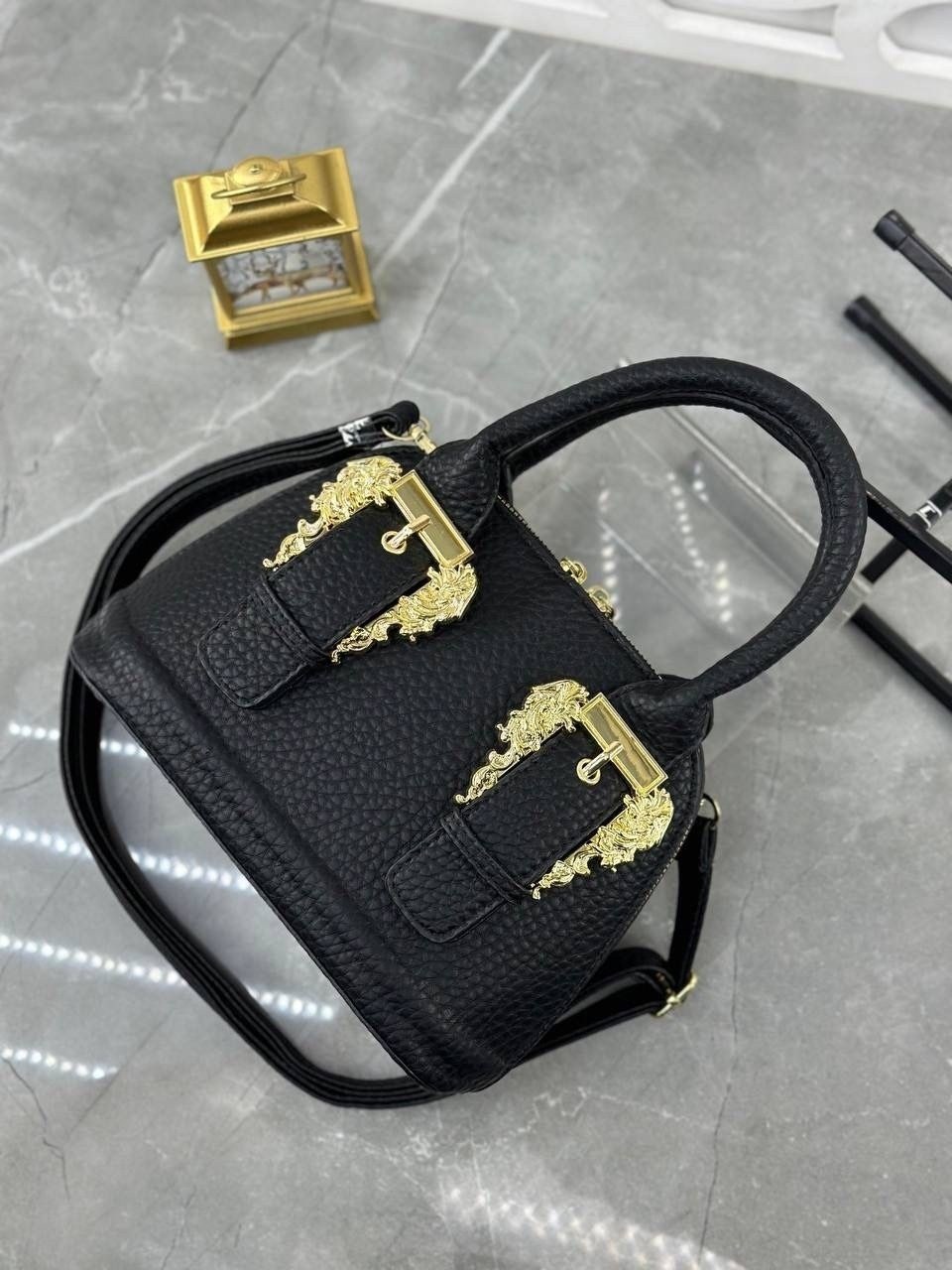 сумка сетчел с пряжкой baroque versace jeans couture,сумка versace jeans couture черный,сумка через плечо versace jeans couture черный,versace jeans couture сумка-тоут размера мини из искусственной ко