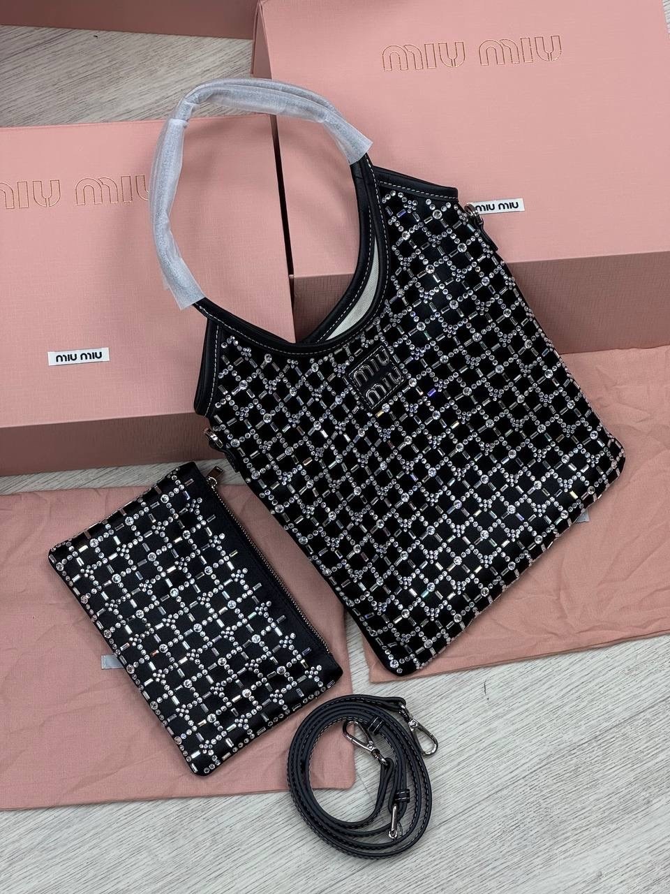 сумка женская miu miu,сумка miu miu,модная сумка,сумка шоппер miu miu,сумка miu miu оригинал