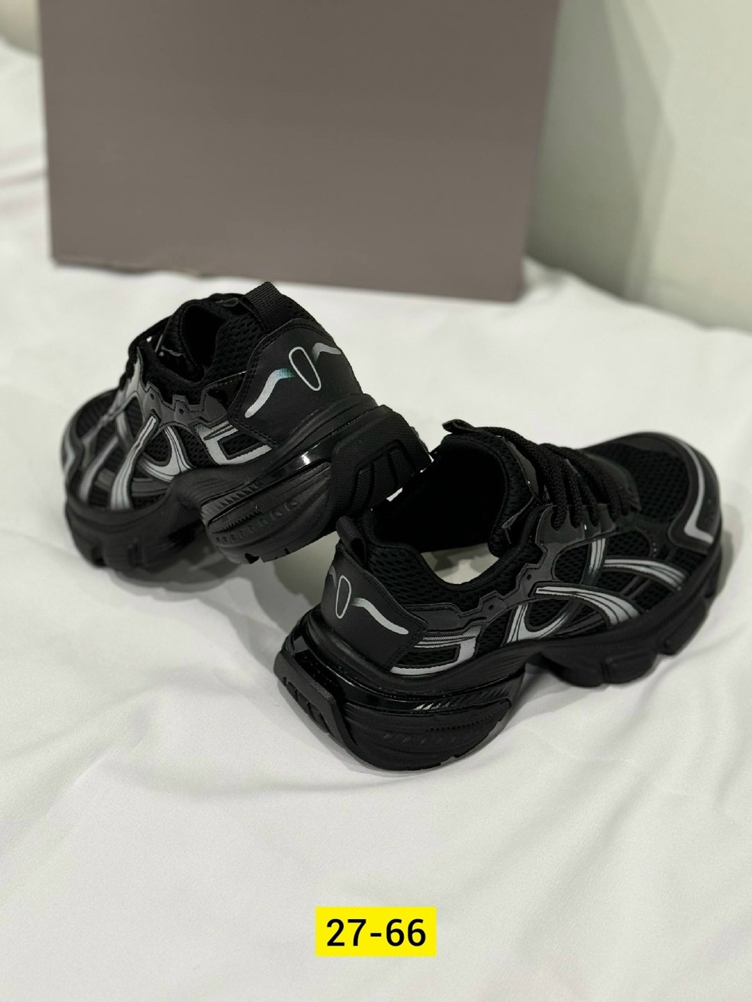 ,кроссовки женскиe,модные кроссовки,женские массивные кроссовки,кроссовки