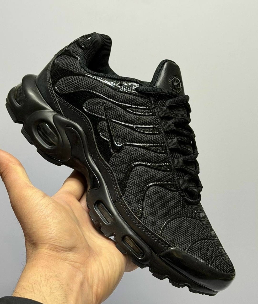 nike air max tn plus black,кроссовки nike air max tn plus,кроссовки nike air max plus tn nike,nike air max plus tn,мужские кроссовки nike air max tn plus