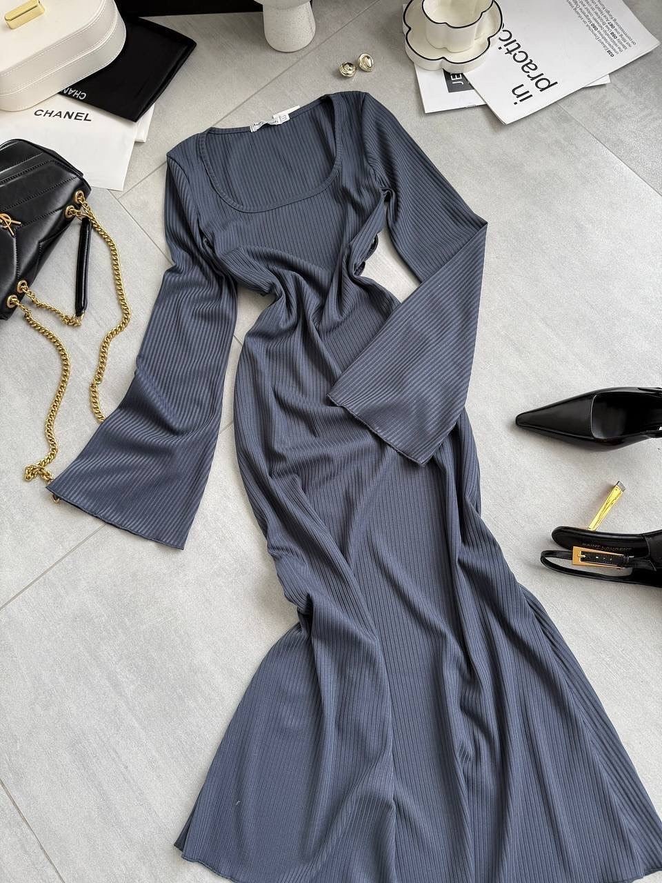 черное платье с широкими рукавами,длинное платье лапша m1 - черный,модное сексуальное однотонное платье макси в рубчик с рукавами-трубой,длинное платье с широкими рукавами,длинное платье лапша