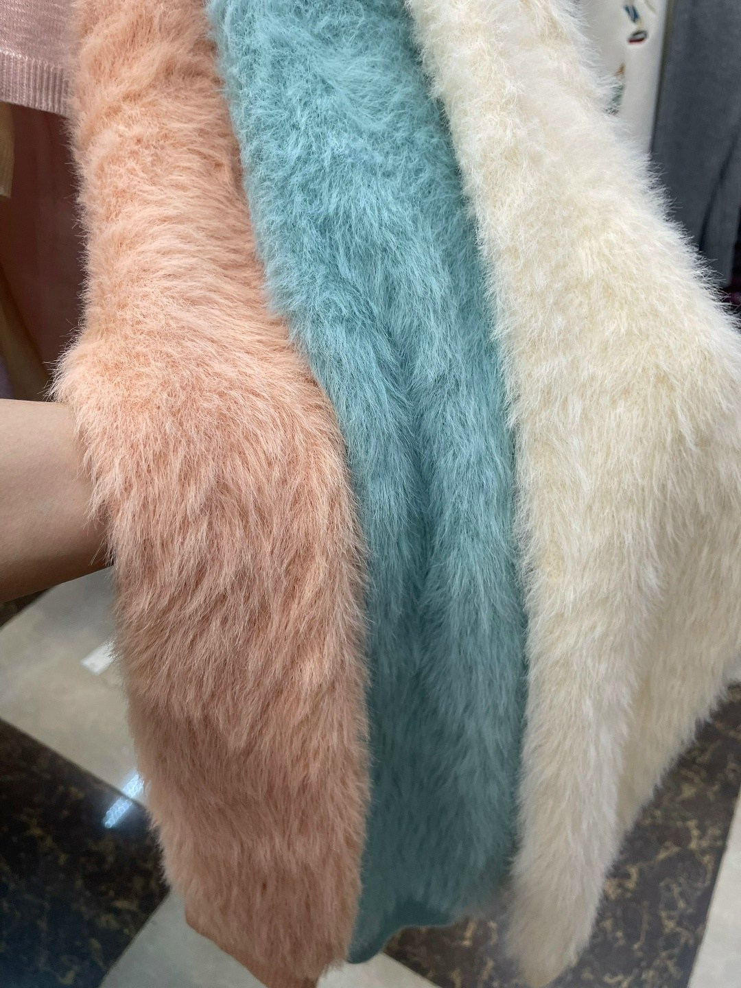 пушистый кардиган,кардиган из ангорки,кардиган,кофта кардиган,кардиган женский вязаный