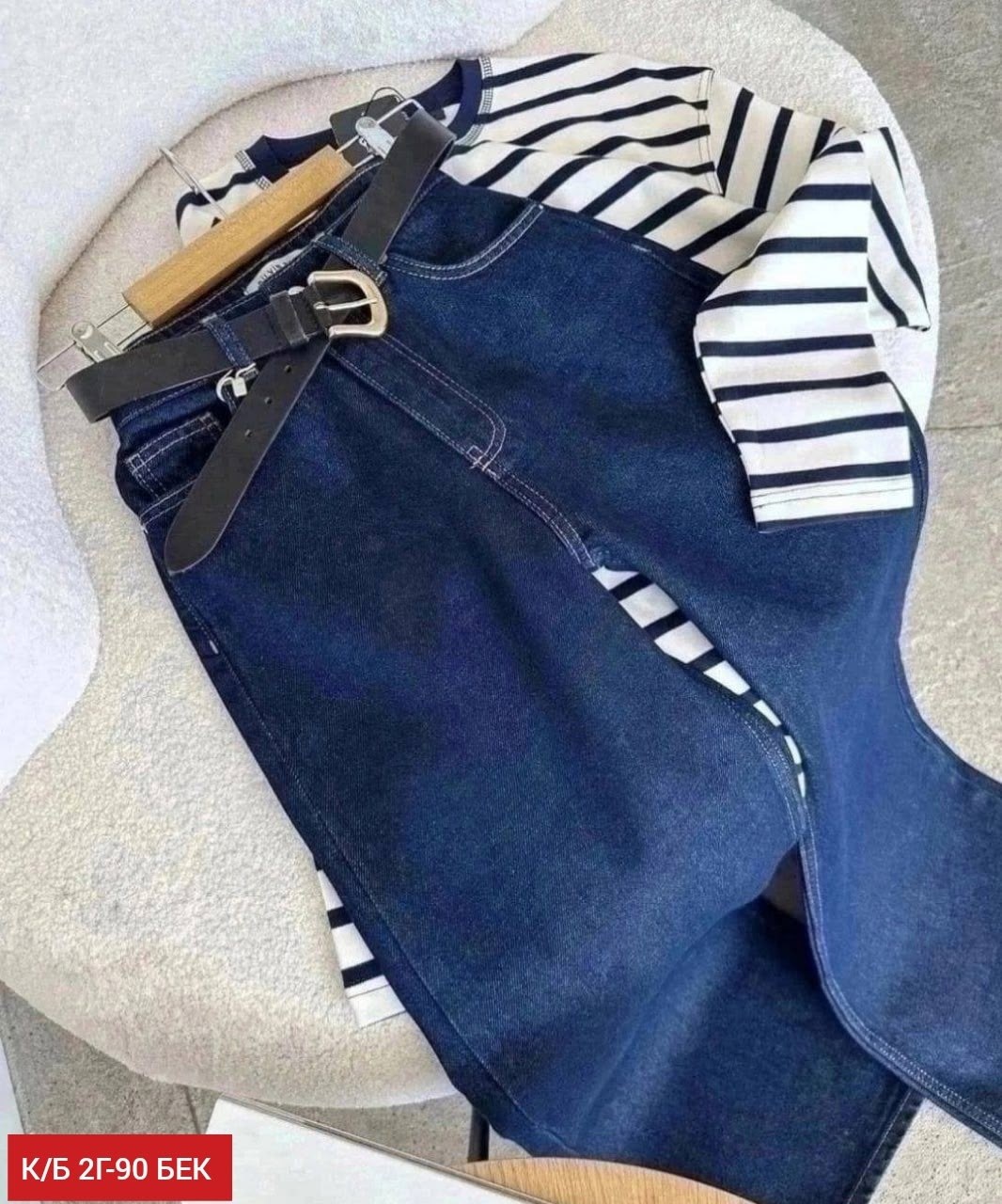 широкие джинсы,джинсы свободного кроя,женские джинсы,брюки джинсы,модные джинсы