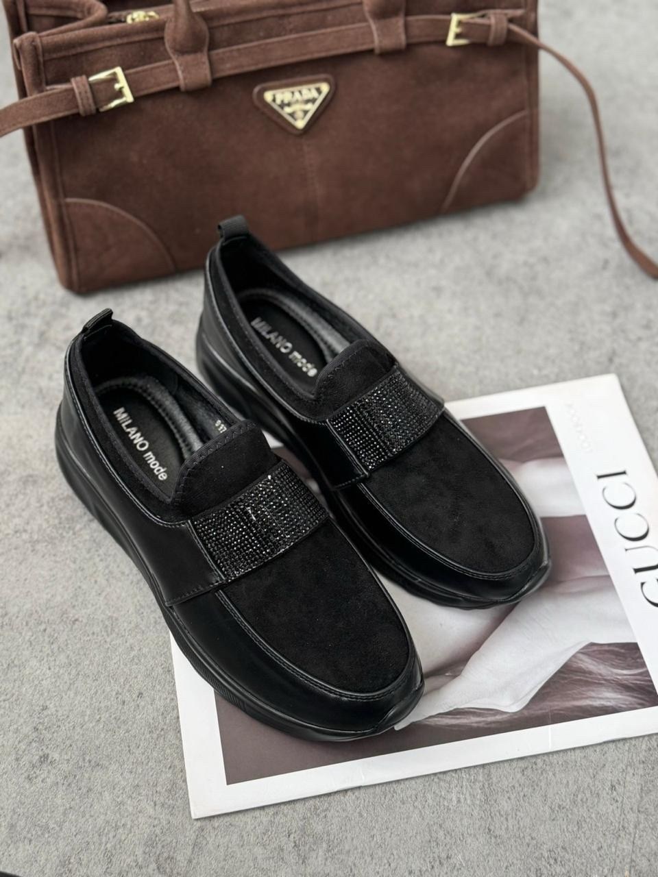 женские лоферы brunello cucinelli на меху черные замшевые,,brunello cucinelli замшевые лоферы,женские лоферы brunello cucinelli,лоферы женские