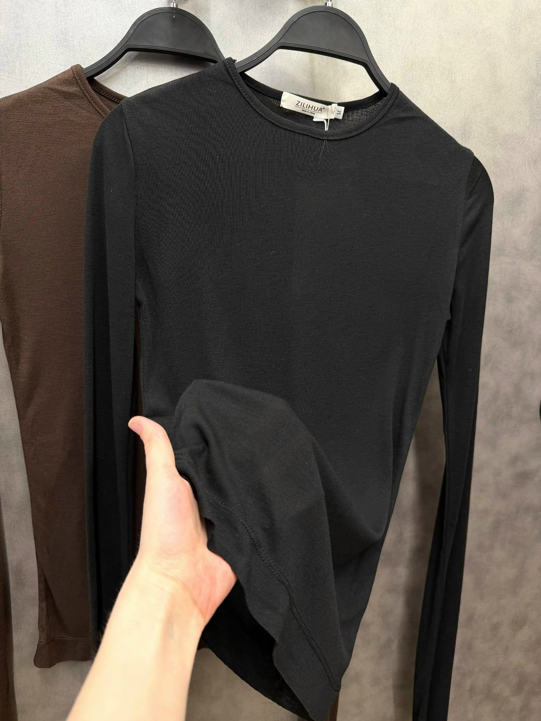 лонгслив женские,лонгслив с длинным рукавом из полупрозрачной,лонгслив женский черный,лонгслив базовый,стильный лонгслив