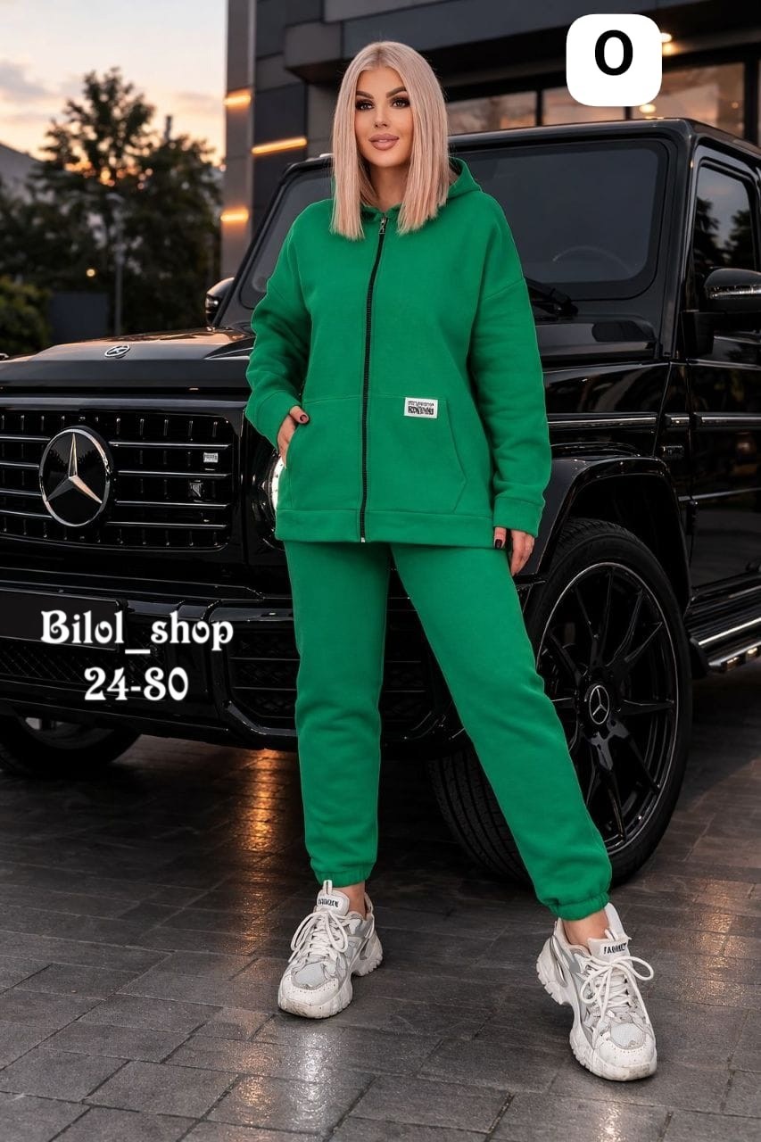 костюм спортивный,костюм на флисе,костюм спортивный женский,костюм на флисе женский,спортивный костюм на флисе