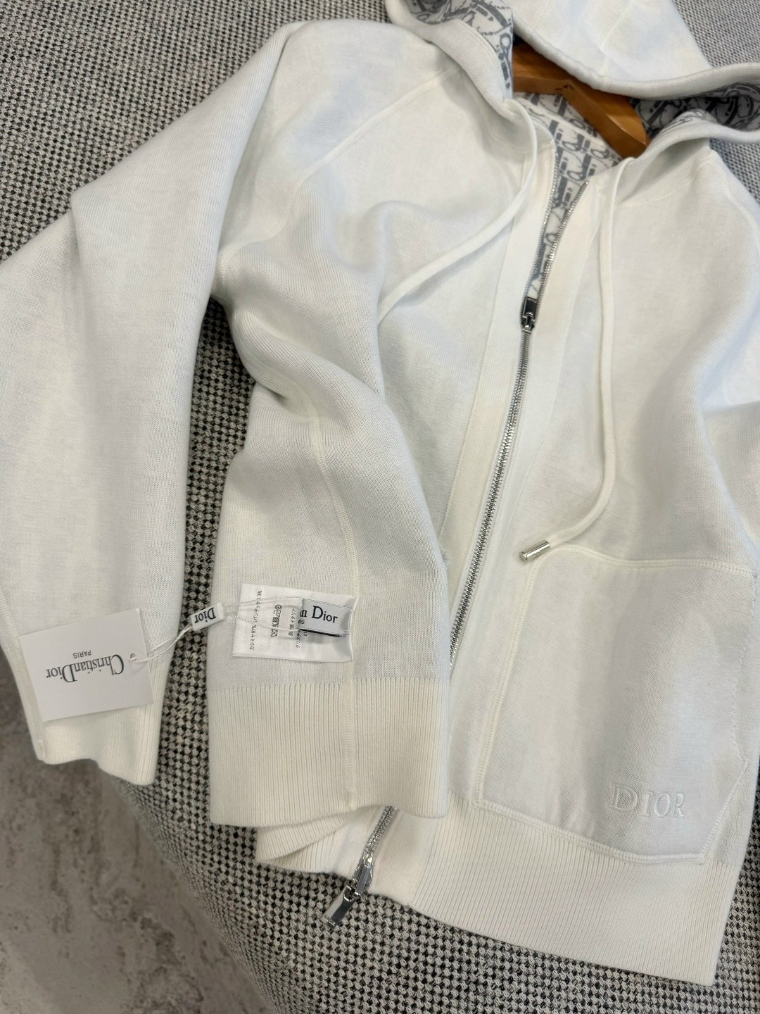 кофта диор,кардиган,женская двусторонняя куртка christian dior,женская кофта,кардиган с капюшоном