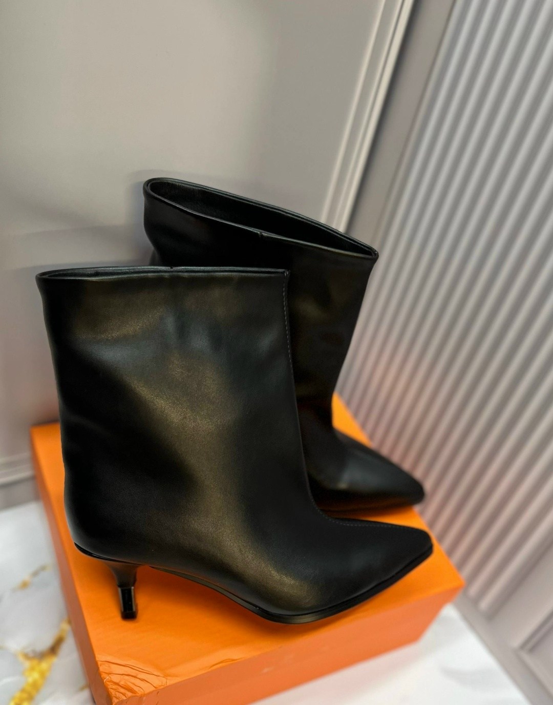 ботильоны женские,, женская,модные сапоги,ботильоны баленсиага