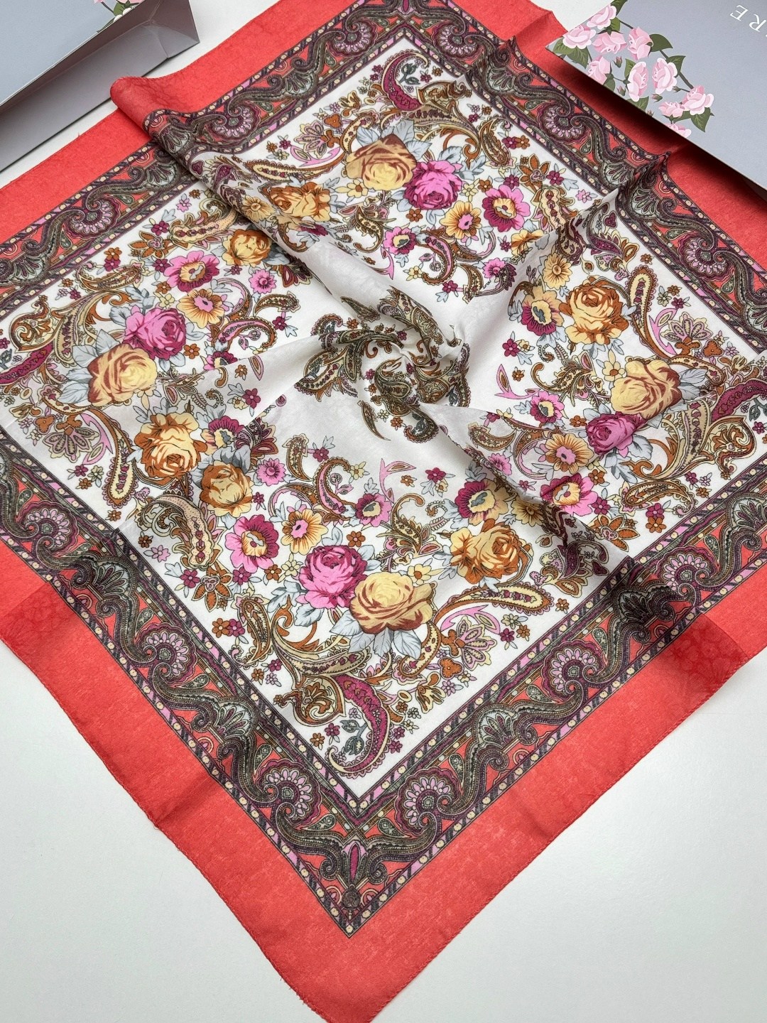 платок 60 на 60,женские платки,платок,красивый платок,палантин платок