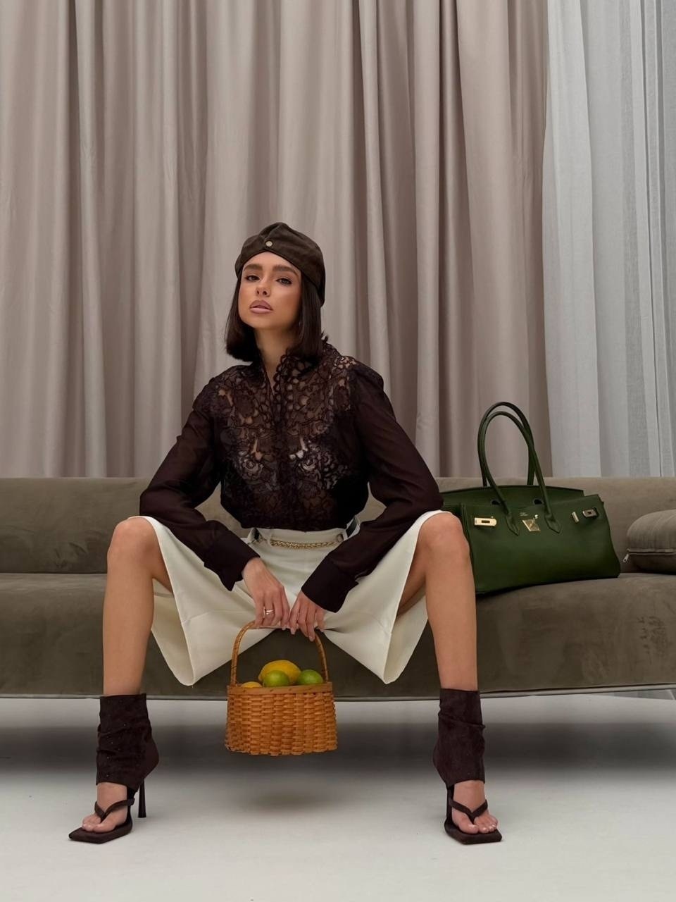 блуза с ажуром,женская блузка,блуза,стильные модели кружевных блузок 2026 года,блуза из кружева