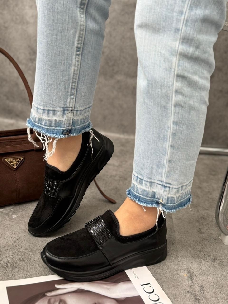 женские лоферы brunello cucinelli на меху черные замшевые,,brunello cucinelli замшевые лоферы,женские лоферы brunello cucinelli,лоферы женские