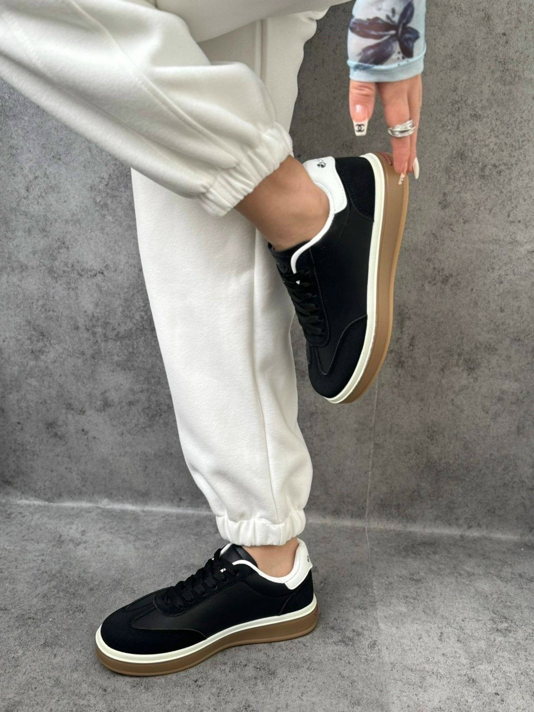 кроссовки женскиe,повседневные кроссовки,женские повседневные кроссовки,,кроссовки модные