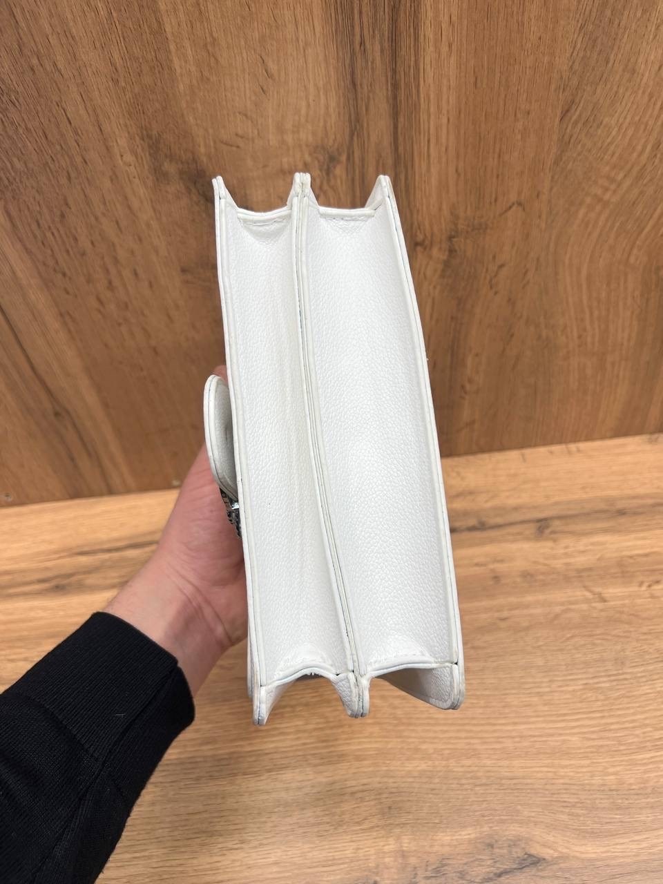 сумка pinko,сумка женская pinko,сумка с птичками пинко,pinko сумка белая клатч,сумка pinko бежевый