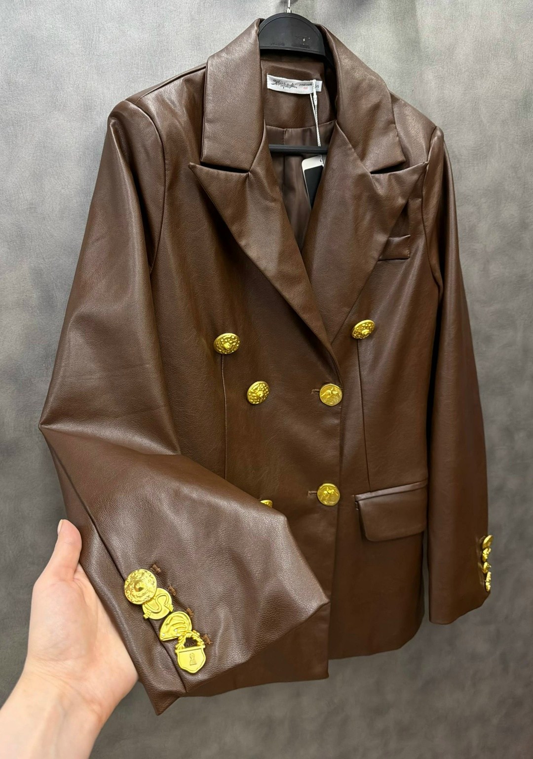 женское пальто,кожаный пиджак,женский пиджак кожаный,кожаная куртка,кожаный пиджак оверсайз зара