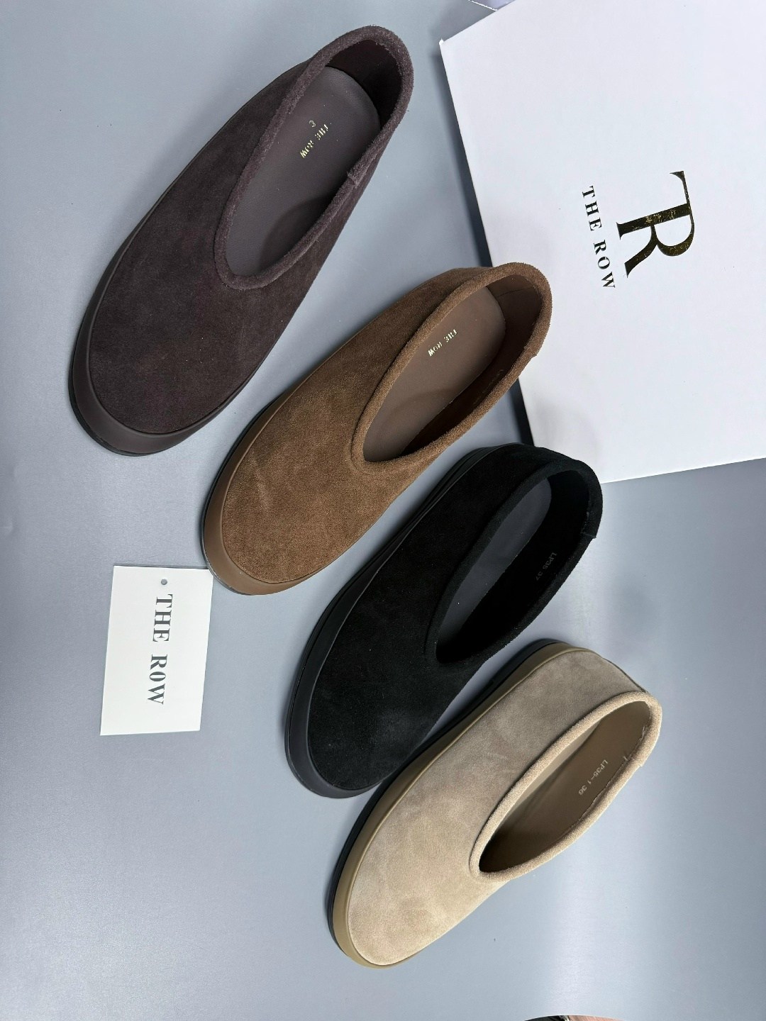 ,женские замшевые бежевые лоферы the row,замшевые лоферы,женские замшевые ботинки на меху the row бежевые,женские замшевые лоферы