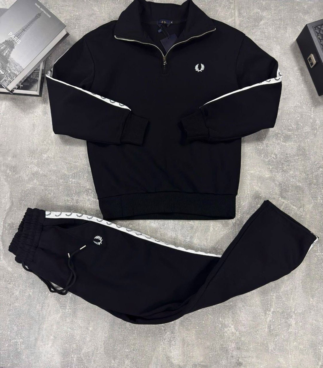 спортивный костюм fred perry,спортивные костюм,мужские спортивные костюмы,спортивные костюмы для мужчин,мужская спортивная одежда