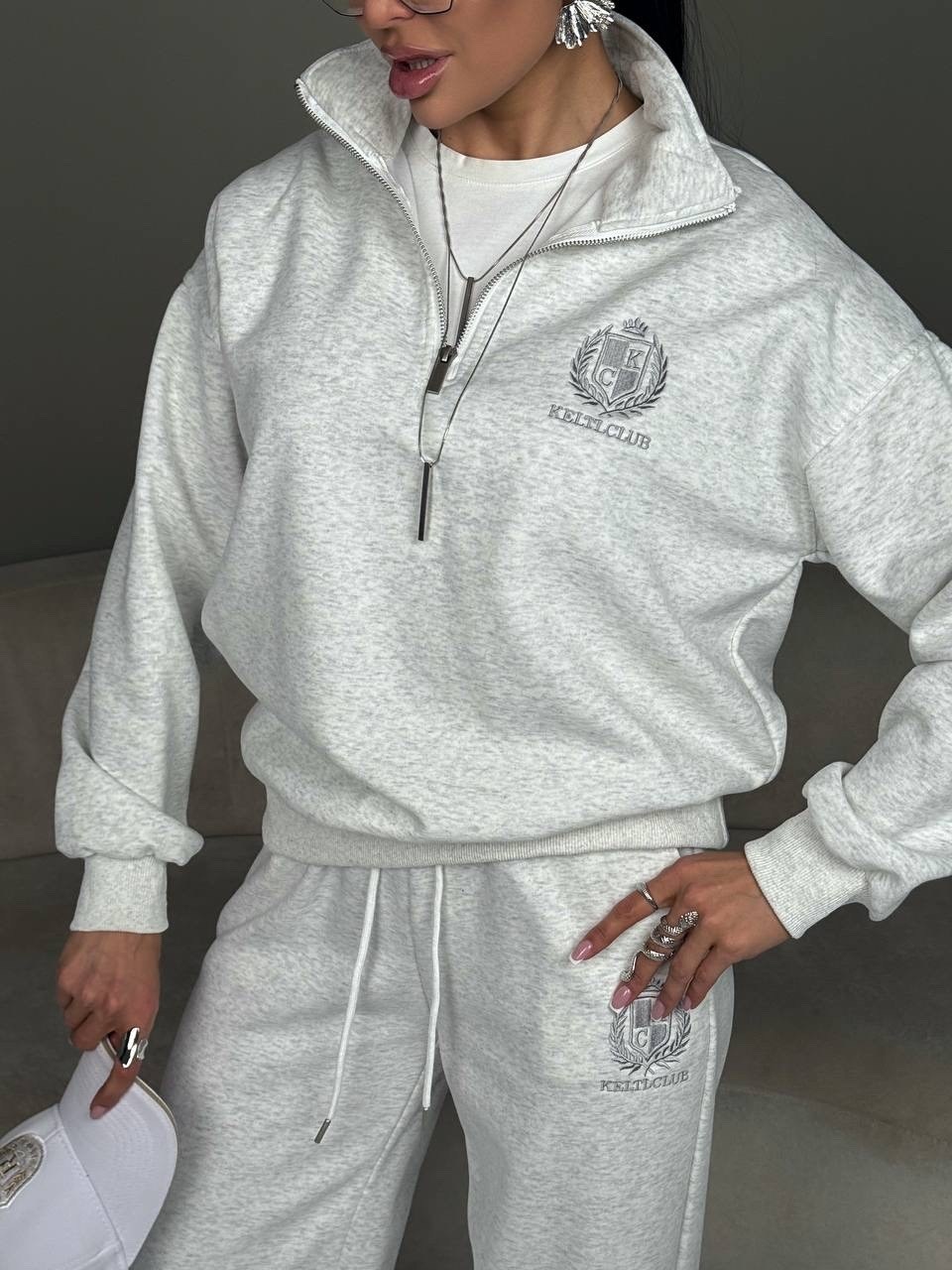 костюм спортивный,спортивный костюм женский на флисе,спортивный костюм женский,костюм спортивный брючный на молнии ос им хаим,женские костюмы