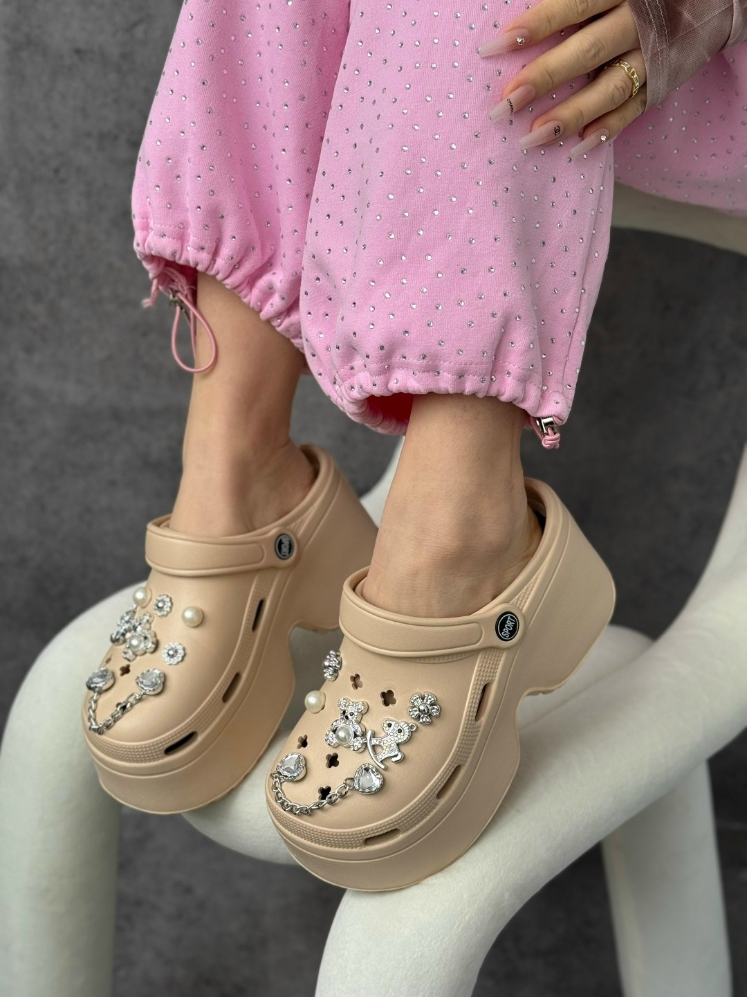 ,модные кроксы,сандалии женские на платформе,модные сандалии,платформа