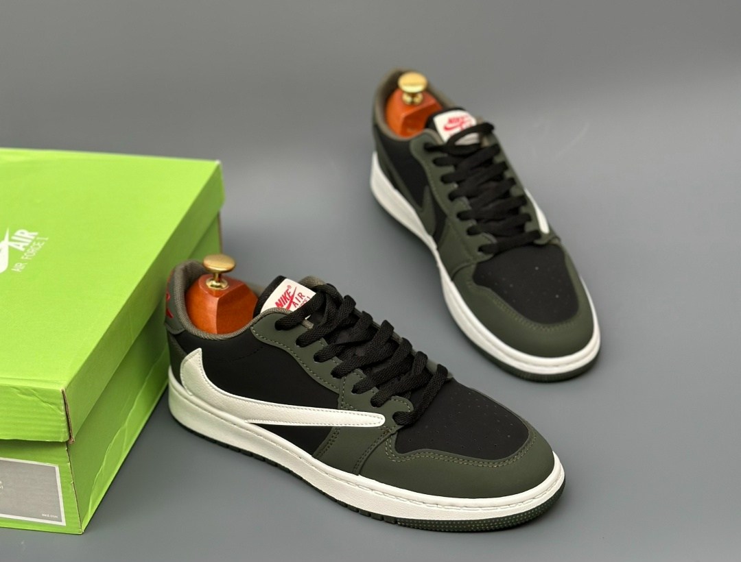 кроссовки кеды air джордан 1 low travis scott,кроссовки nike air jordan 1 low x travis scott,кроссовки nike air jordan 1 low,кроссовки travis scott x nike air jordan 1,кроссовки nike air jordan 1 low