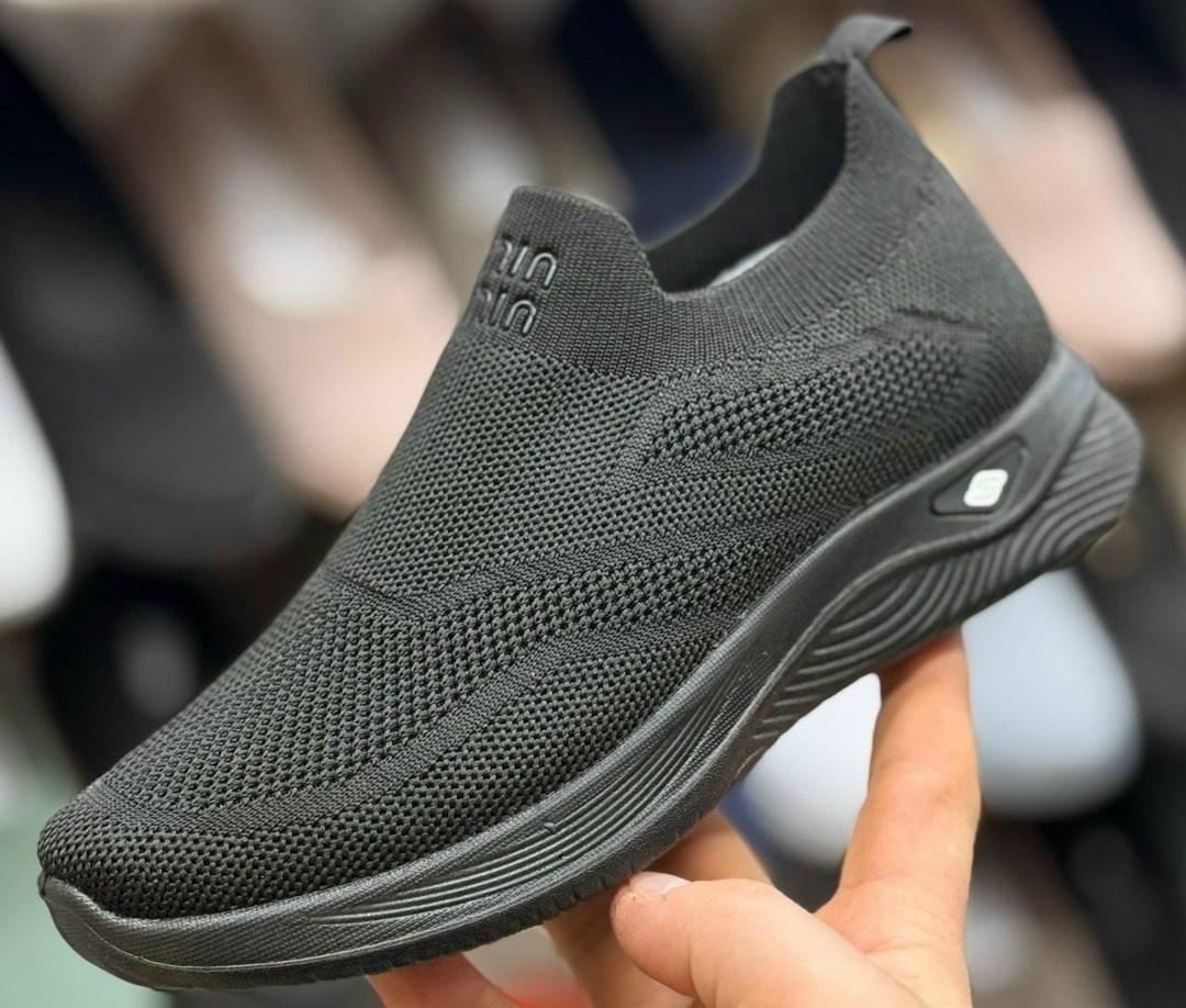 ,кроссовка мужской,спортивная ,мужские кроссовки,мужская