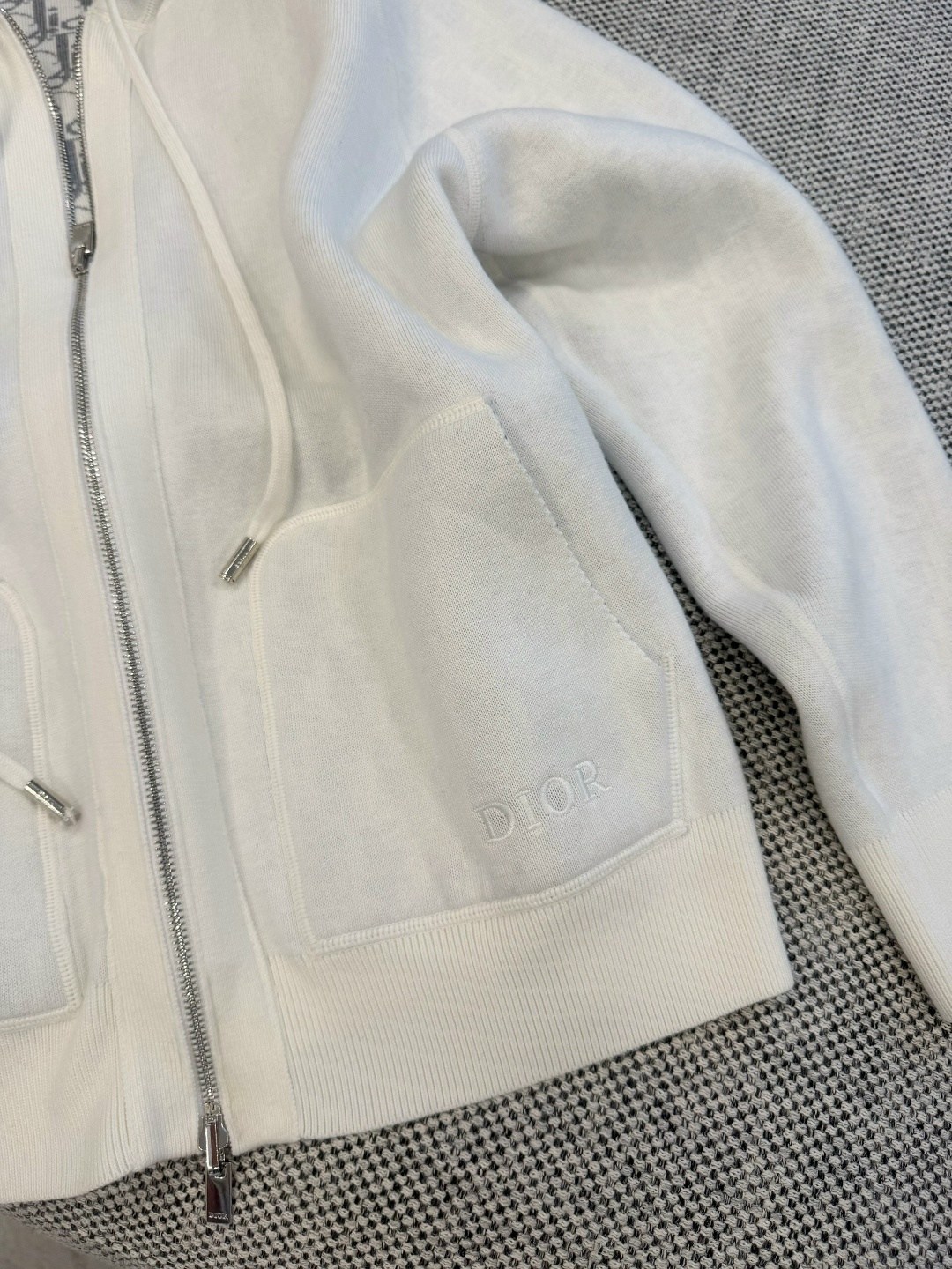 кофта диор,кардиган,женская двусторонняя куртка christian dior,женская кофта,кардиган с капюшоном