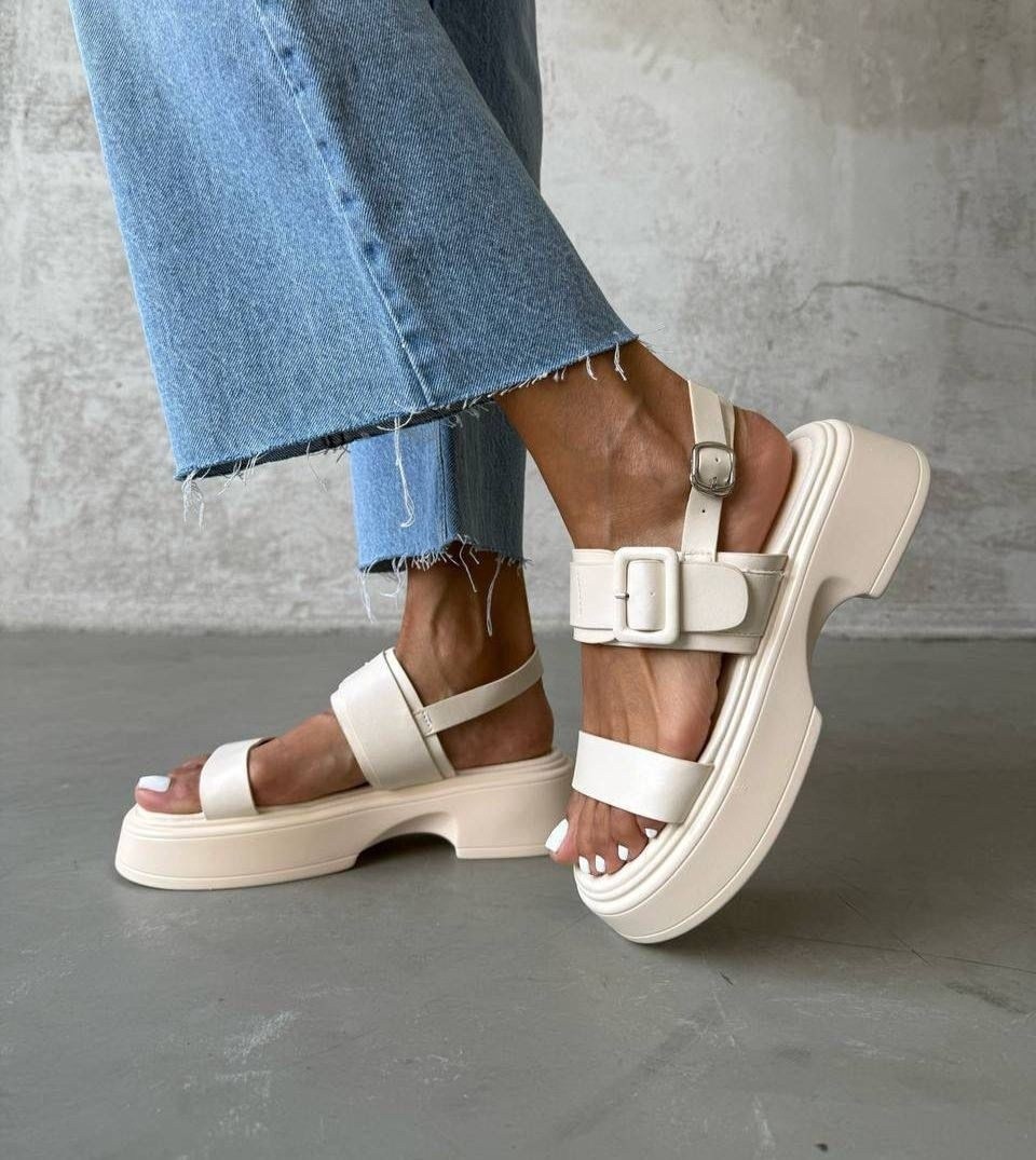 босоножки сандали,модные босоножки,босоножки эко,женские босоножки,белые босоножки
