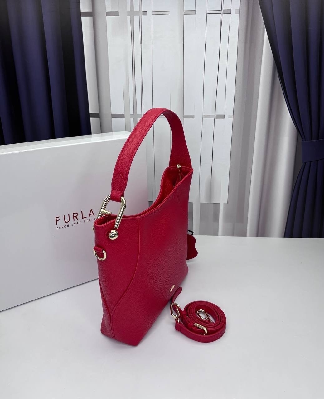 сумка furla,сумка женская furla,сумка фурла хобо,сумка фурла,furla хобо