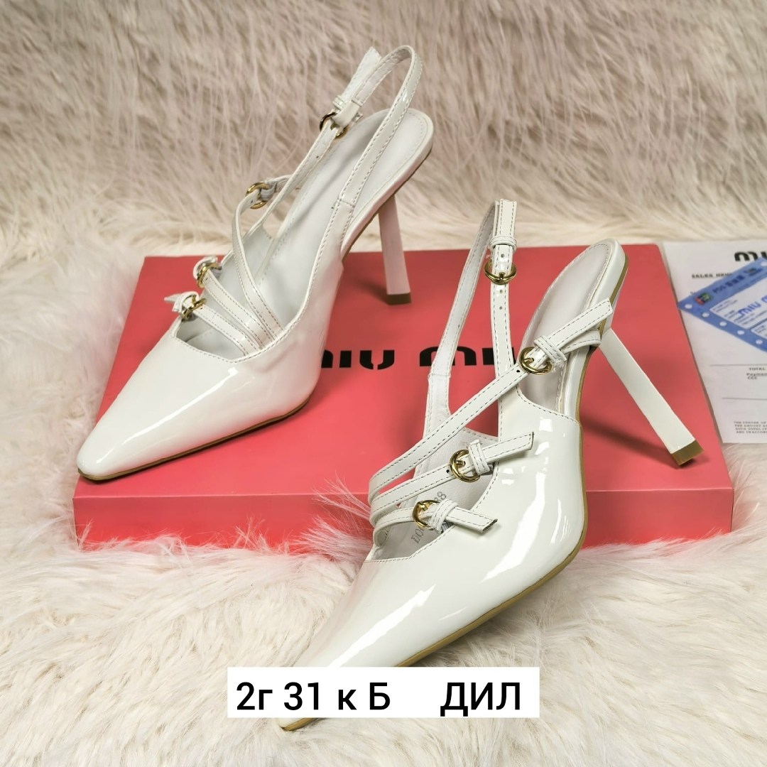 ,женские туфли,женские босоножки,туфли miu miu,кожаные босоножки miu miu белые на высоком каблуке