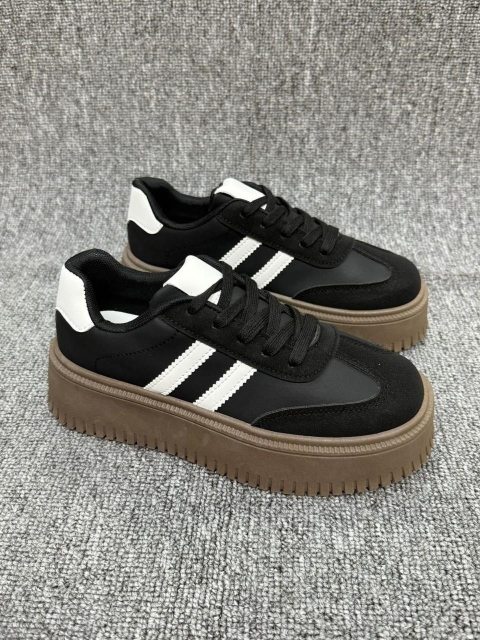 женские кроссовки,,женские повседневные кроссовки,кроссовки на толстой подошве,спортивная