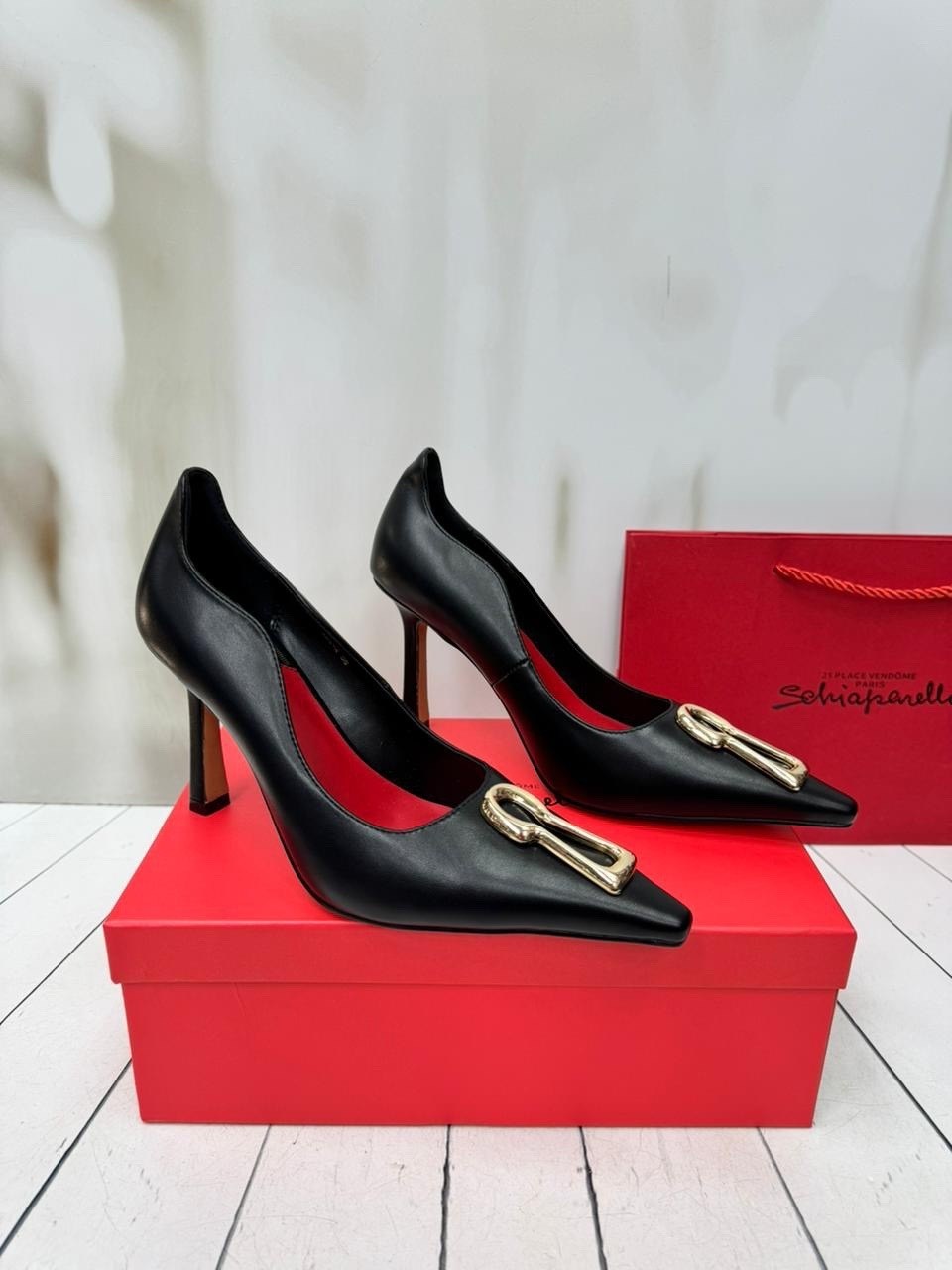 valentino туфли,женские туфли,туфли лодочки женские,,туфли salvatore ferragamo