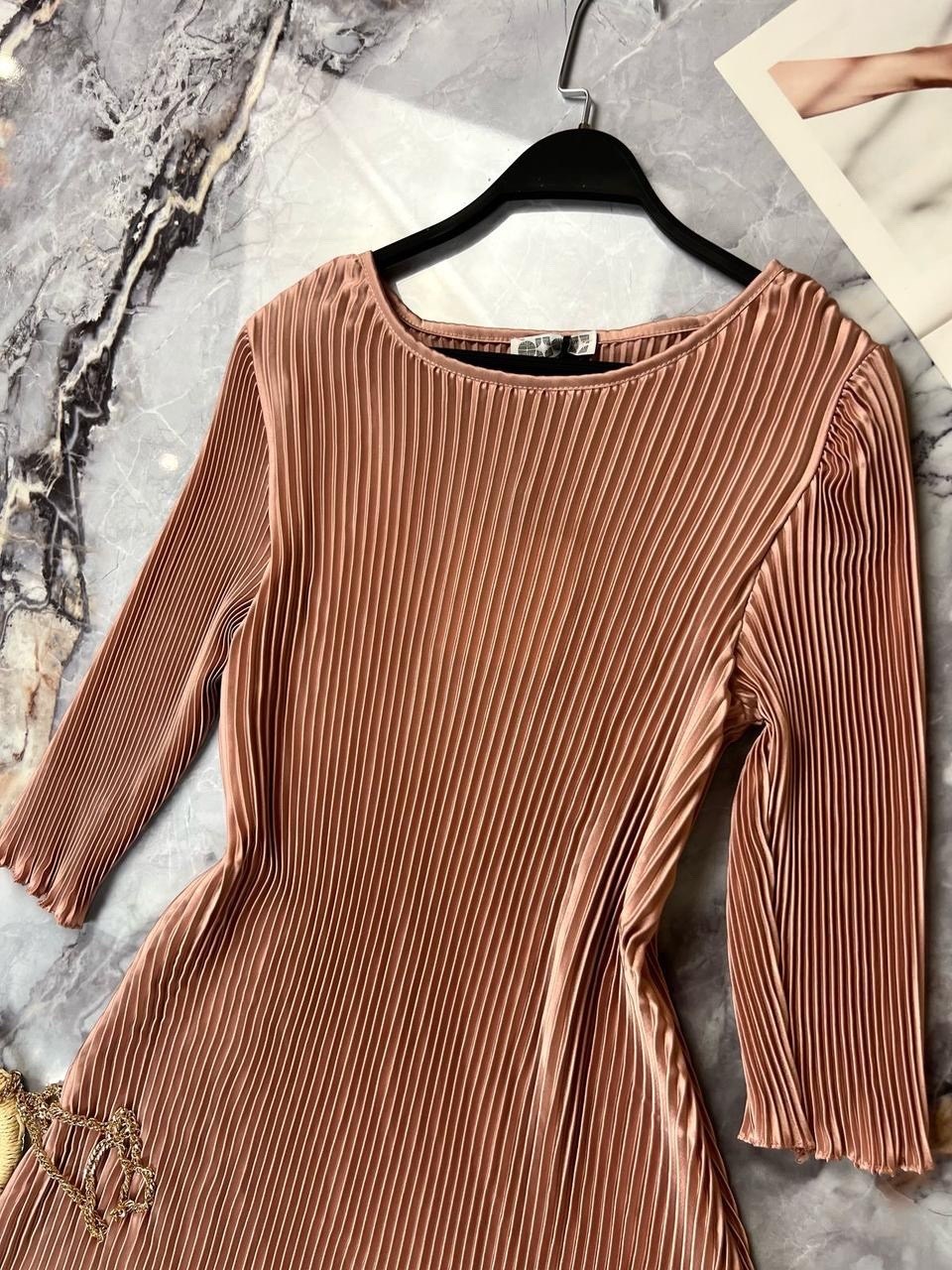 повседневные платья,модное платье,платье плиссе,трикотажное платье,платье миди