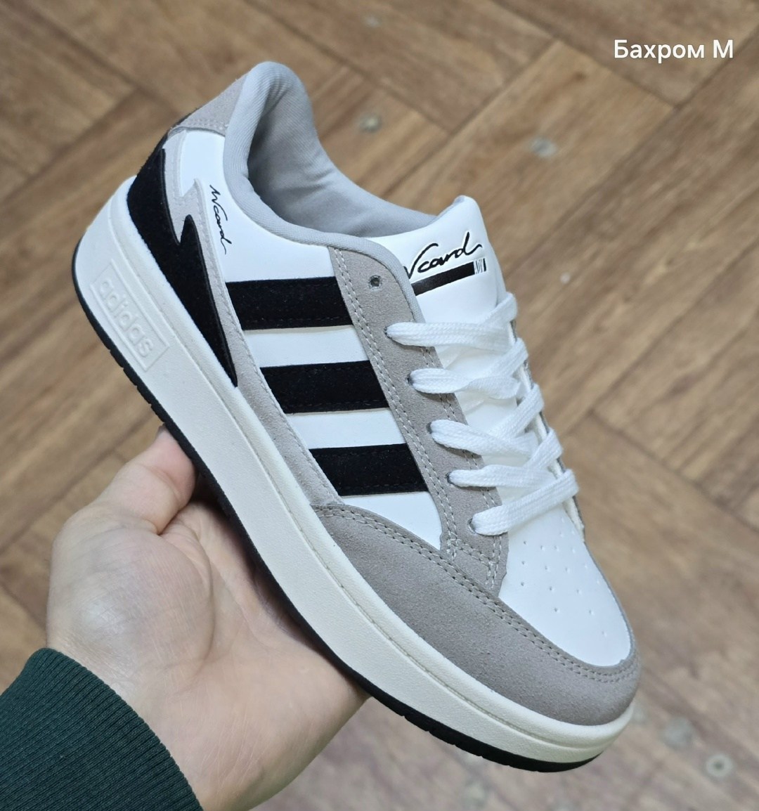 женские кроссовки адидас белые классические,кроссовки женские adidas,,кроссовки adidas,кроссовки женские